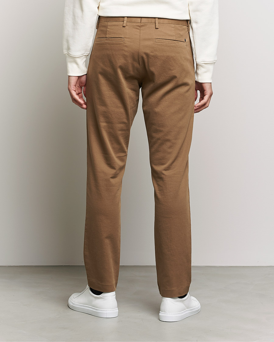 Uomini | Pantaloni | NN07 | Theo Regular Fit Stretch Chinos Pyramid