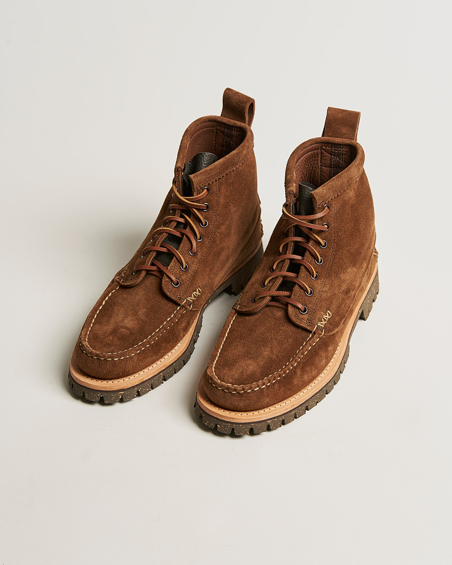 Uomini | Yuketen Cortina Sole Angler Boots Dark Brown Suede | Yuketen | Cortina Sole Angler Boots Dark Brown Suede