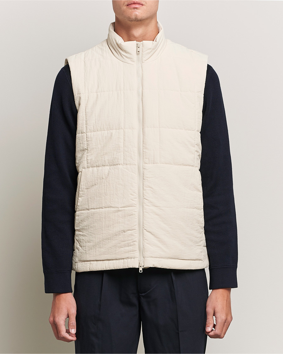 Uomini | Gilet | NN07 | Verve Primaloft Vest Ecru