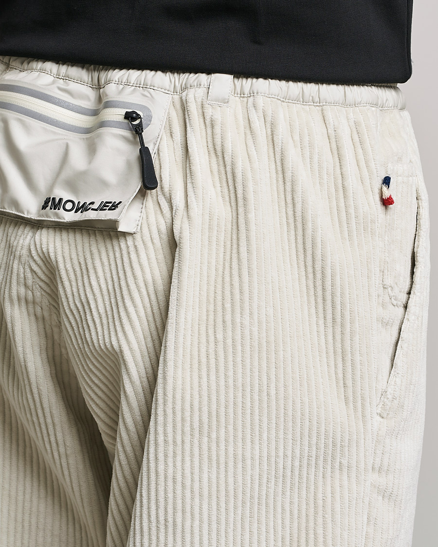 Uomini | Pantaloni | Moncler Grenoble | Stretch Corduroy Pants Off White