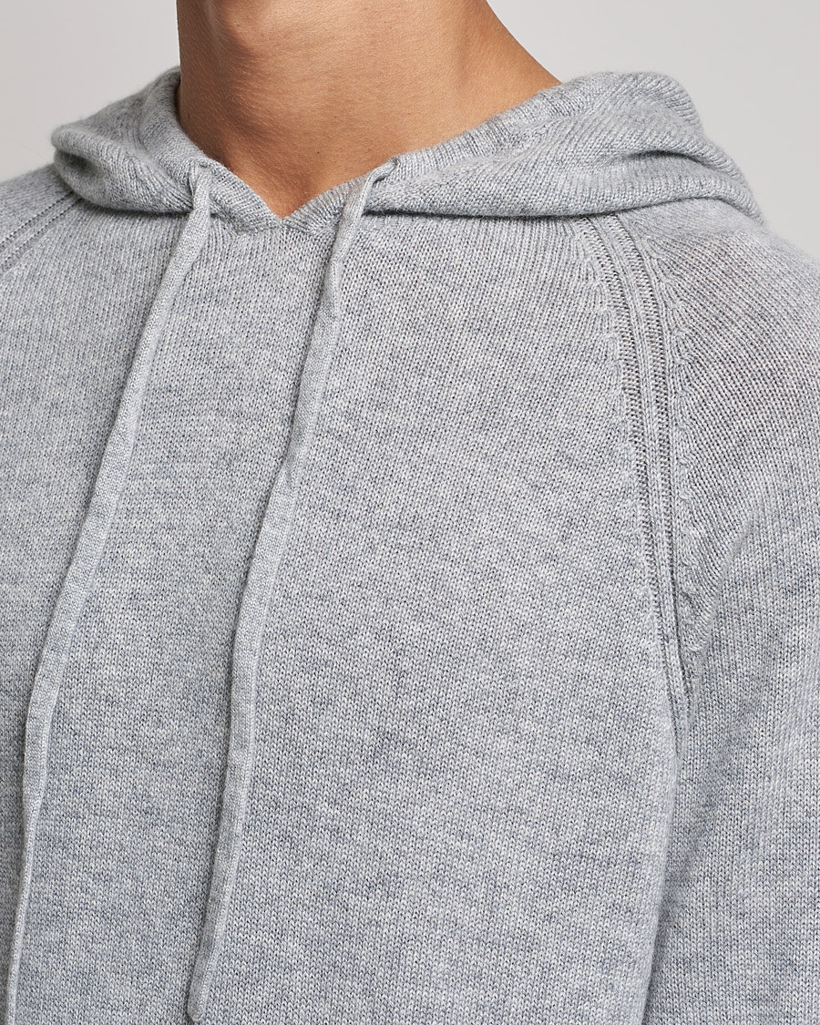 Uomini | Maglieria | Johnstons of Elgin | Seamless Cashmere Hoodie Silver