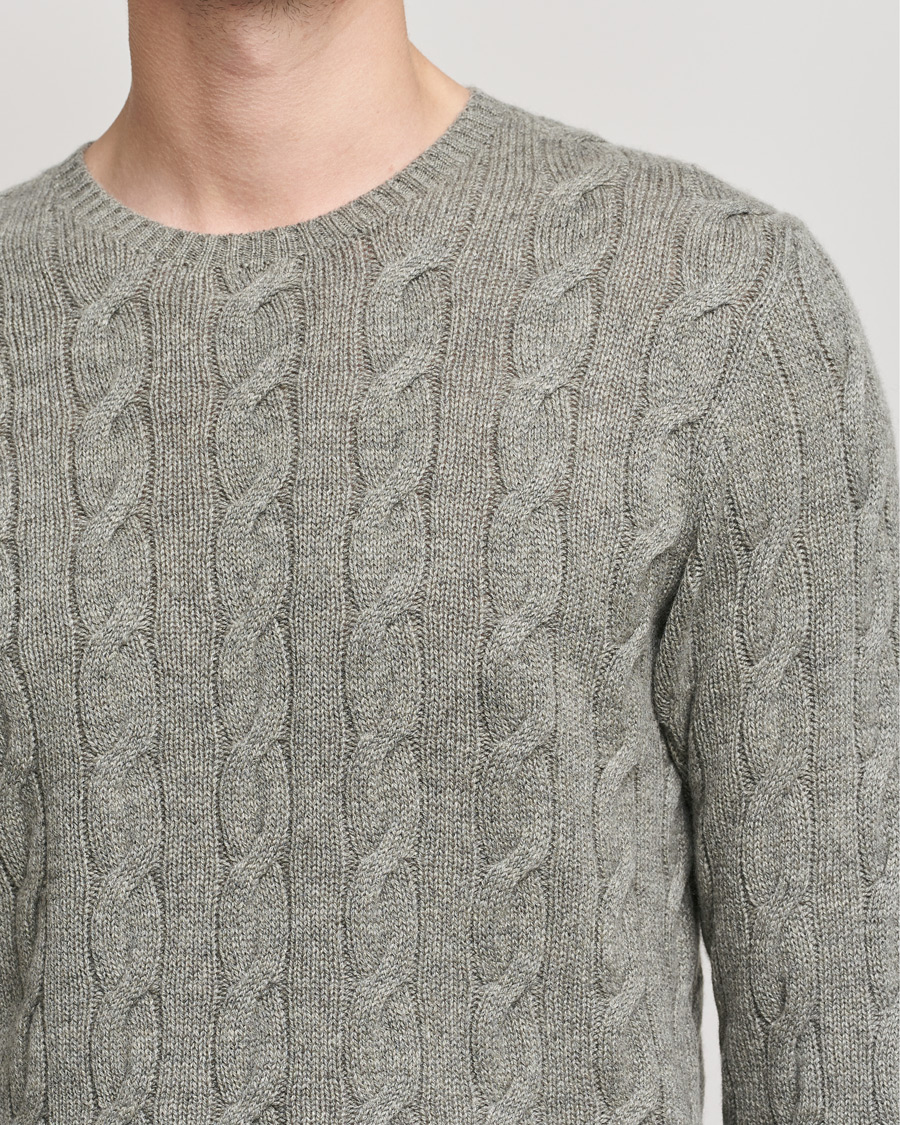 Uomini | Maglieria | Ralph Lauren Purple Label | Cashmere Cable Crewneck Light Grey