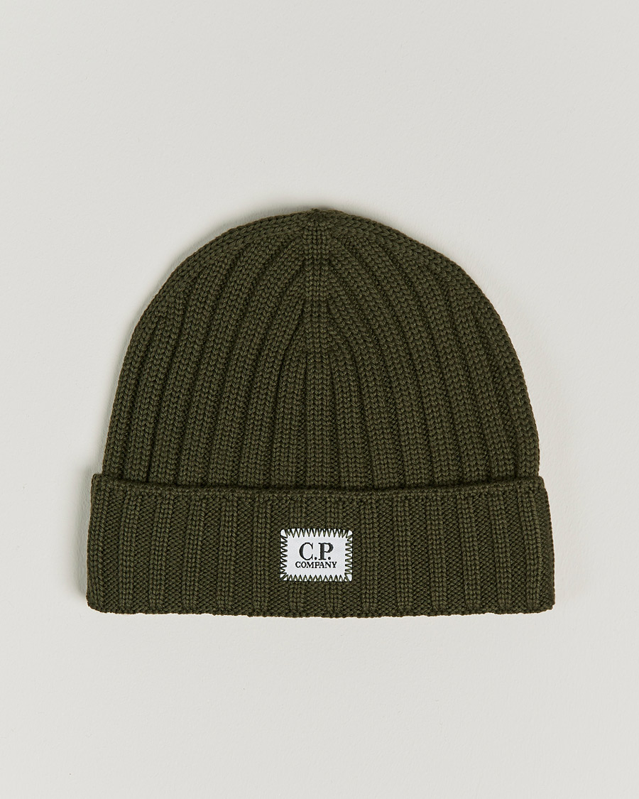 Uomini | C.P. Company Knitted Merino Logo Beanie Dark Green | C.P. Company | Knitted Merino Logo Beanie Dark Green