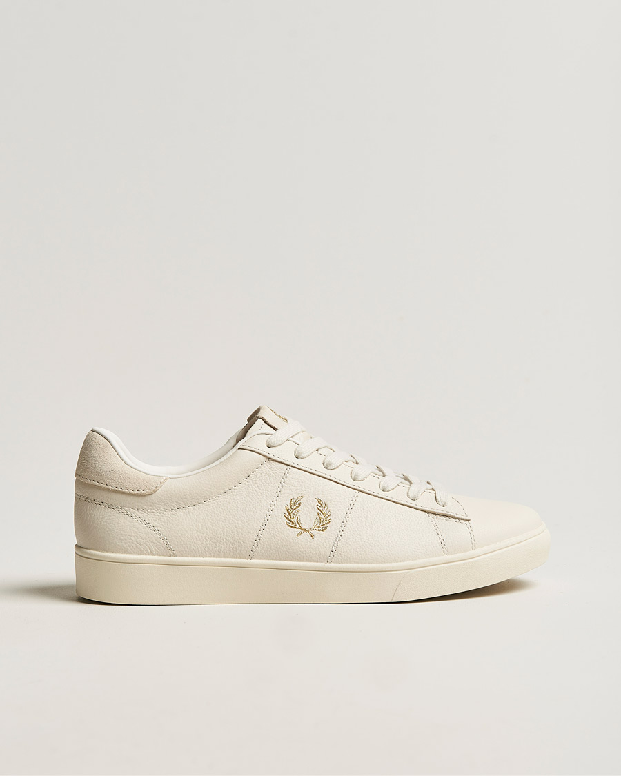 Uomini | Fred Perry Spencer Tumbled Leather Sneaker Ecru | Fred Perry | Spencer Tumbled Leather Sneaker Ecru