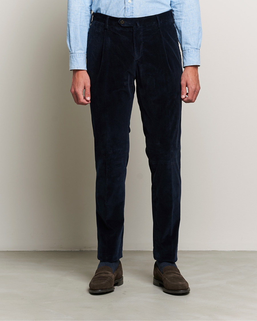 Uomini | Pantaloni | PT01 | Slim Fit Pleated Corduroy Trousers Navy