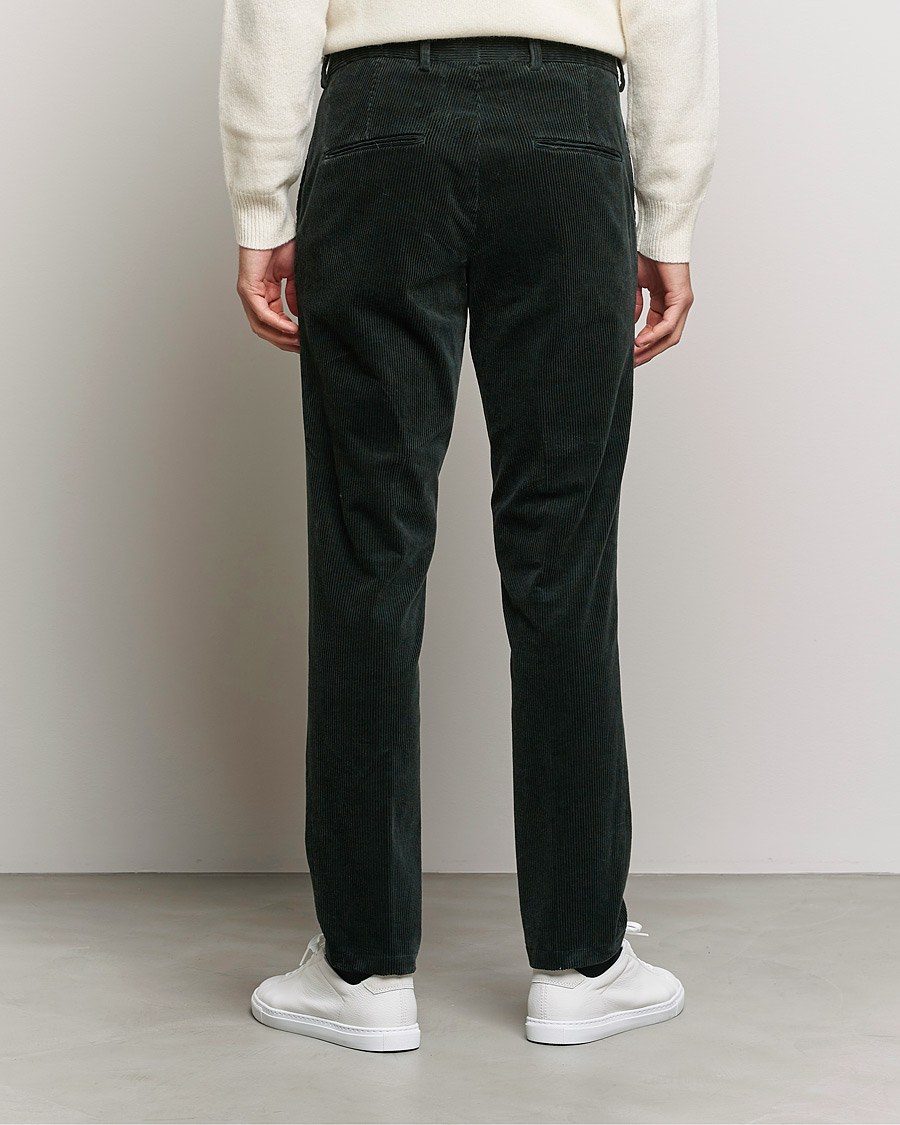 Uomini | Pantaloni | Oscar Jacobson | Denz Corduroy Trousers Bottle Green