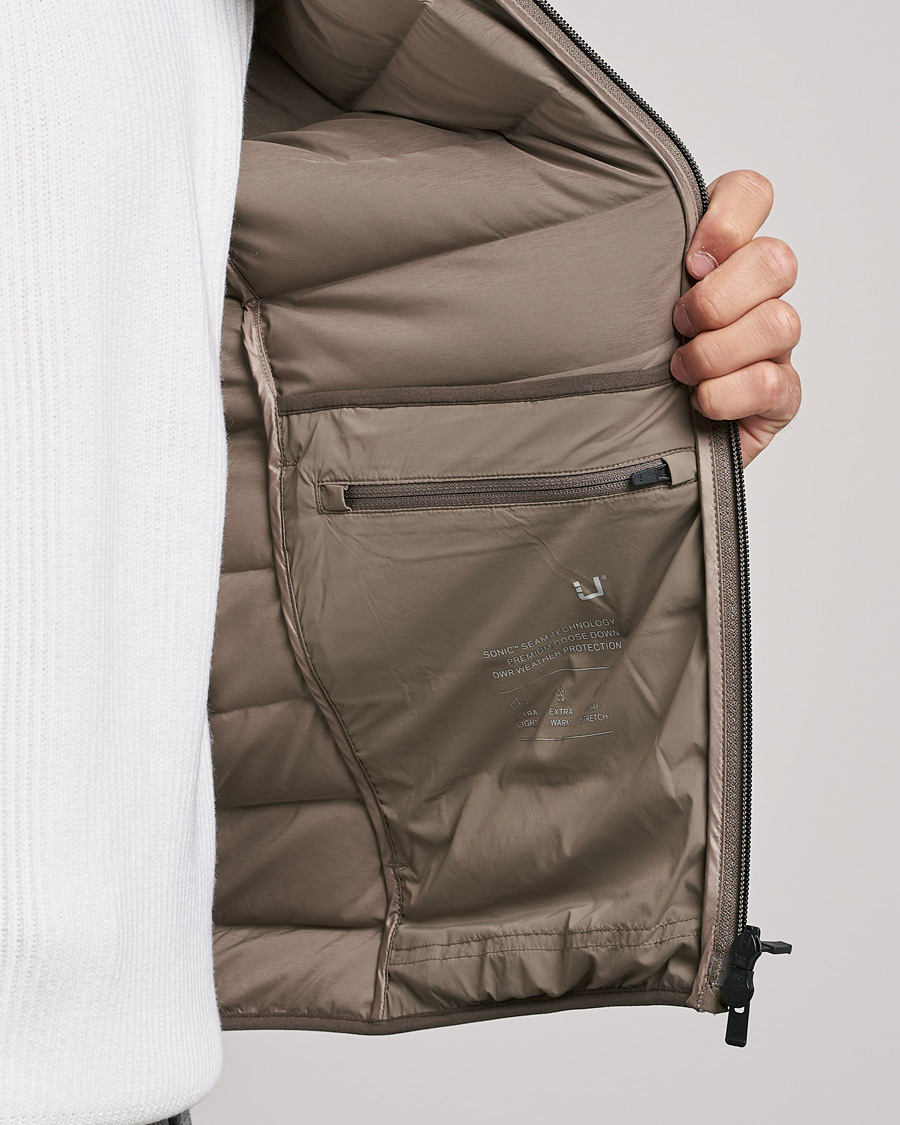 Uomini | Giacche | UBR | Sonic Jacket Dark Sand