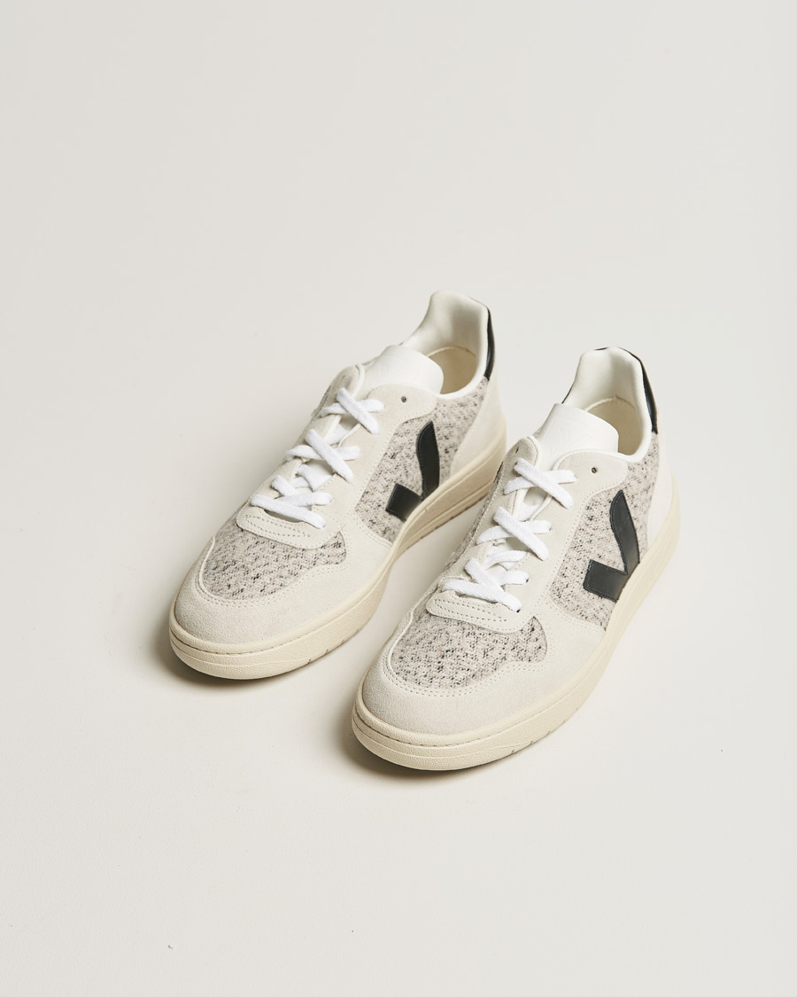 Uomini | Veja V-10 Flannel Leather Sneaker Snow/Black | Veja | V-10 Flannel Leather Sneaker Snow/Black