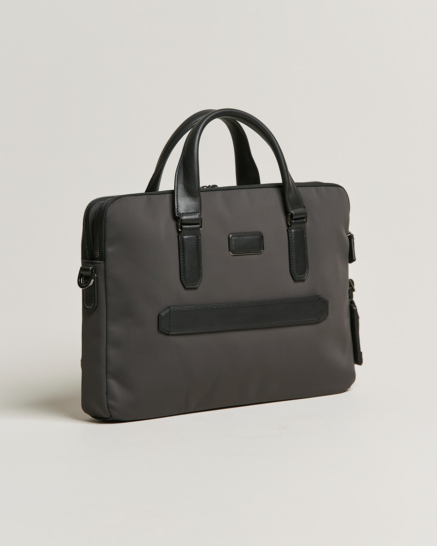 Uomini | TUMI Harrison Sycamore Slim Brief Black/Iron | TUMI | Harrison Sycamore Slim Brief Black/Iron