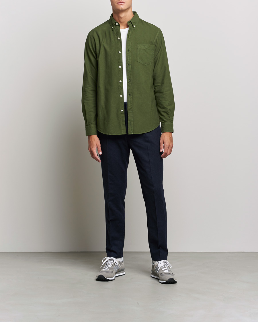 Uomini | Camicie | Colorful Standard | Classic Organic Oxford Button Down Shirt Seaweed Green