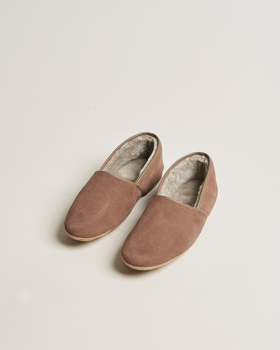 Uomini | Derek Rose Crawford Sheepskin Suede Slippers Beige | Derek Rose | Crawford Sheepskin Suede Slippers Beige