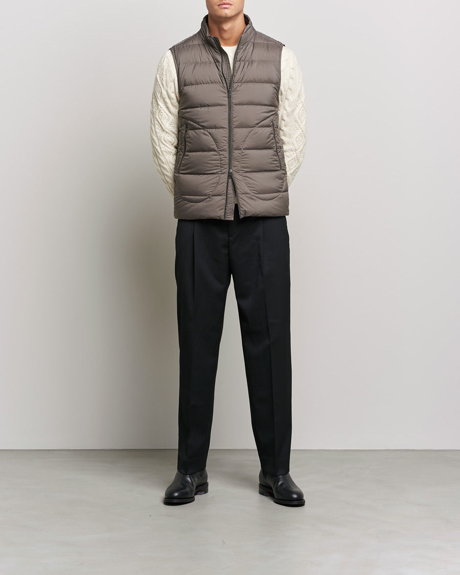 Uomini | Giacche | Herno | Nuage Down Vest Taupe