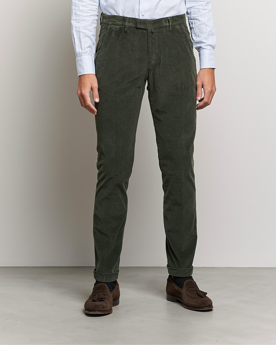 Uomini | Pantaloni | Briglia 1949 | Slim Fit Corduroy Trousers Dark Green