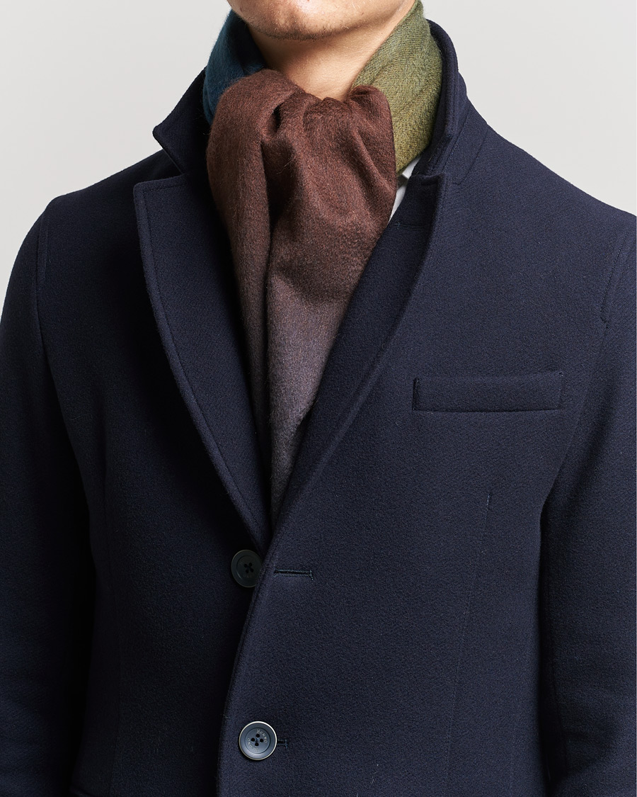 Uomini | Begg & Co Nuance Ombre Cashmere Scarf Vermeer | Begg & Co | Nuance Ombre Cashmere Scarf Vermeer