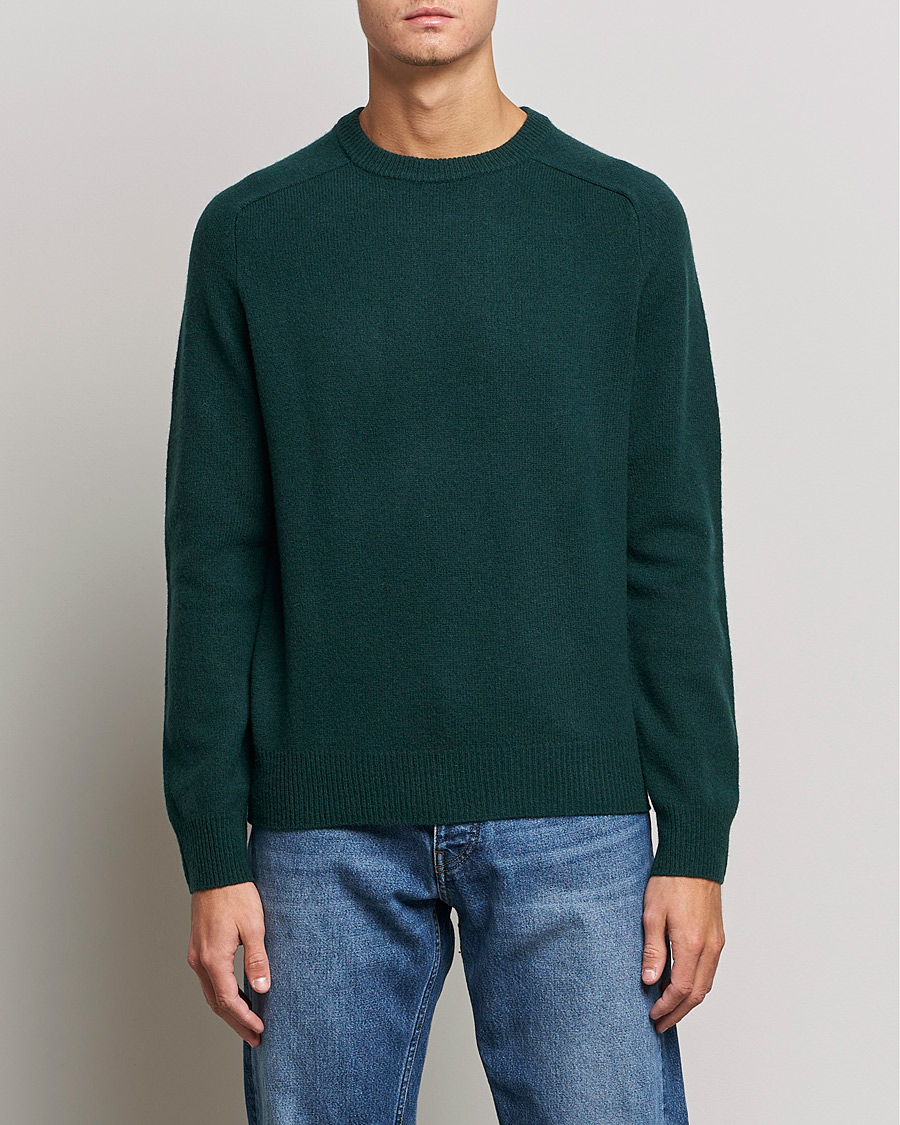 Uomini | Maglieria | A Day's March | Brodick Lambswool Sweater Bottle Green