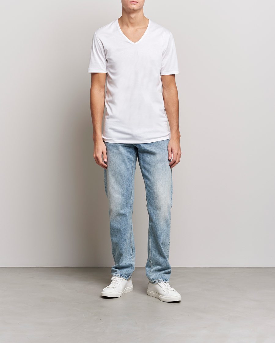 Uomini | T-shirt | Zimmerli of Switzerland | Sea Island Cotton V-Neck T-Shirt White
