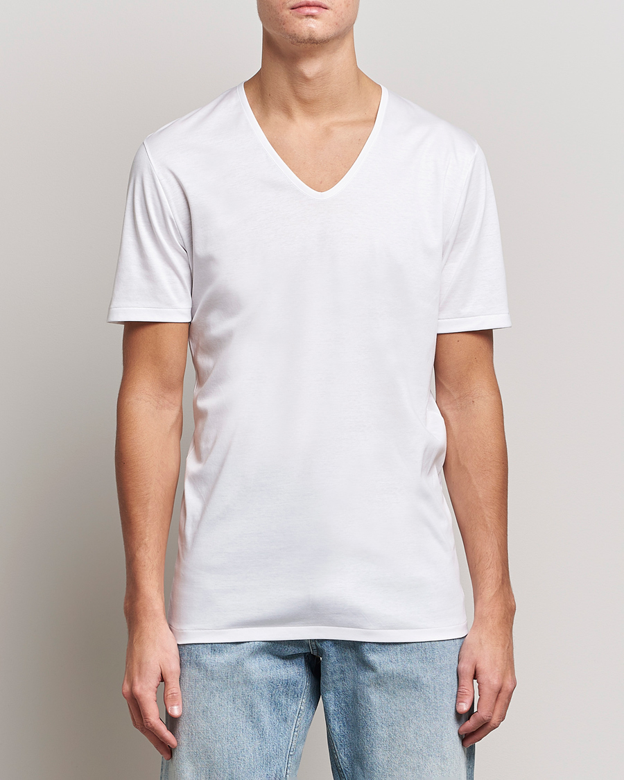 Uomini | T-shirt | Zimmerli of Switzerland | Sea Island Cotton V-Neck T-Shirt White