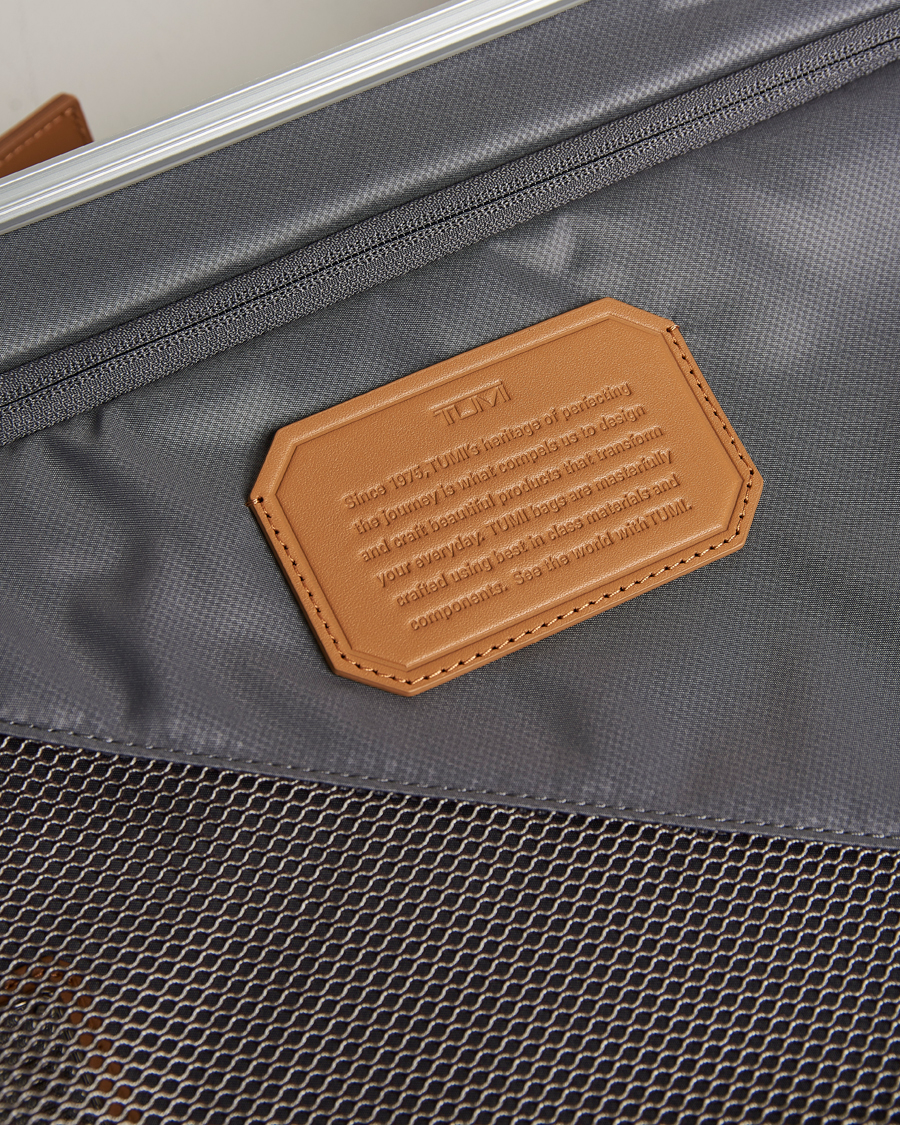Uomini | Borse | TUMI | International Carry-on Aluminum Trolley Texture Silver