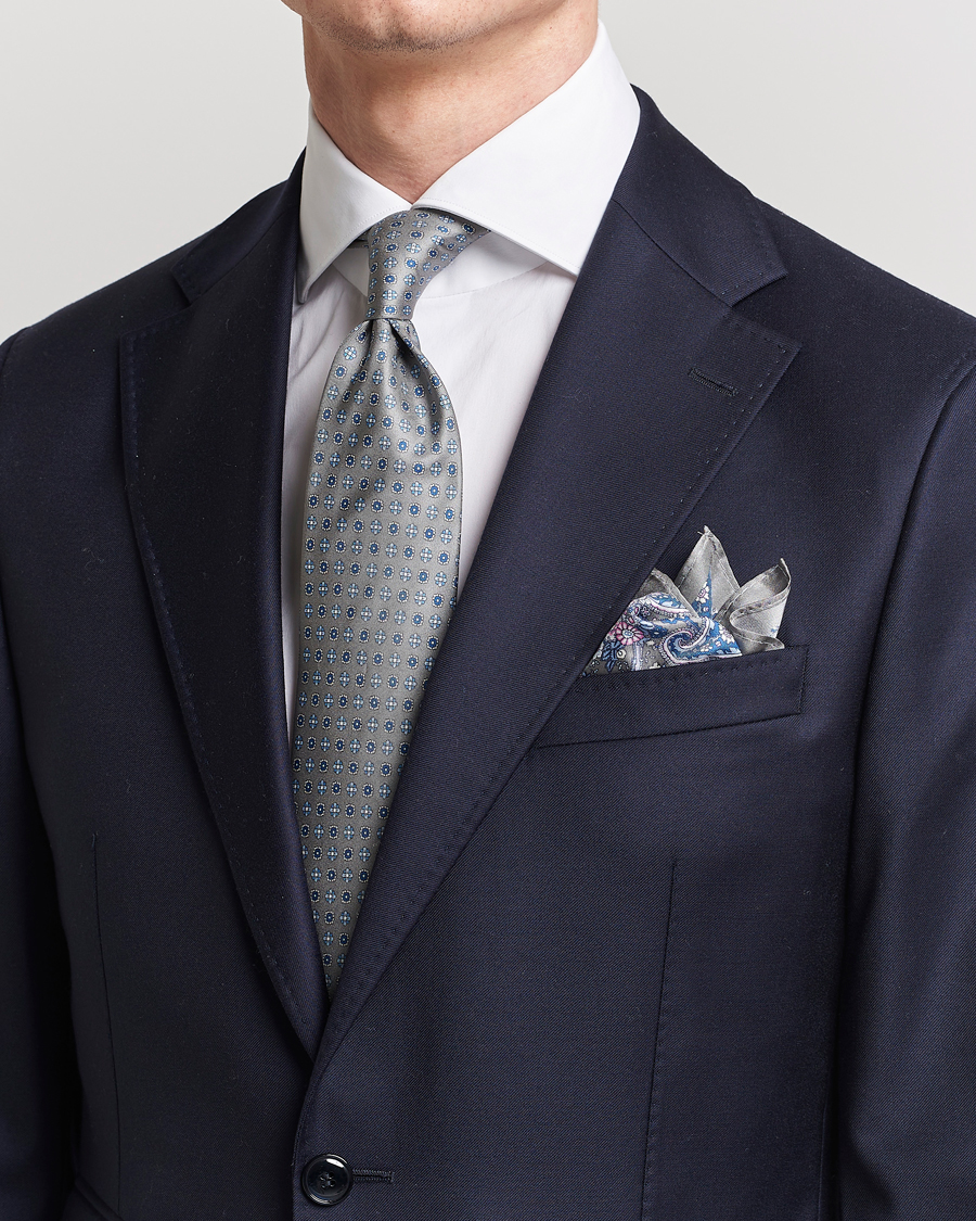 Uomini | Amanda Christensen Box Set Silk Twill 8cm Tie With Pocket Square Grey | Amanda Christensen | Box Set Silk Twill 8cm Tie With Pocket Square Grey