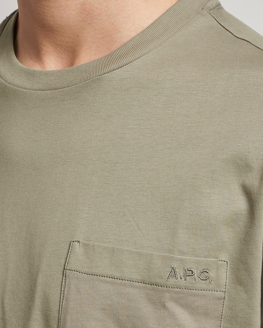 Uomini | T-shirt | A.P.C. | Short Sleeve Pocket T-Shirt Light Olive