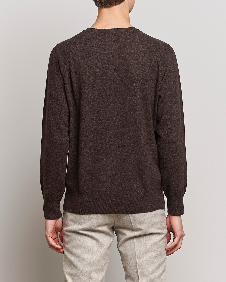 Uomini | Maglieria | Oscar Jacobson | Gustaf Lambswool Raglan Crew Neck Dark Brown
