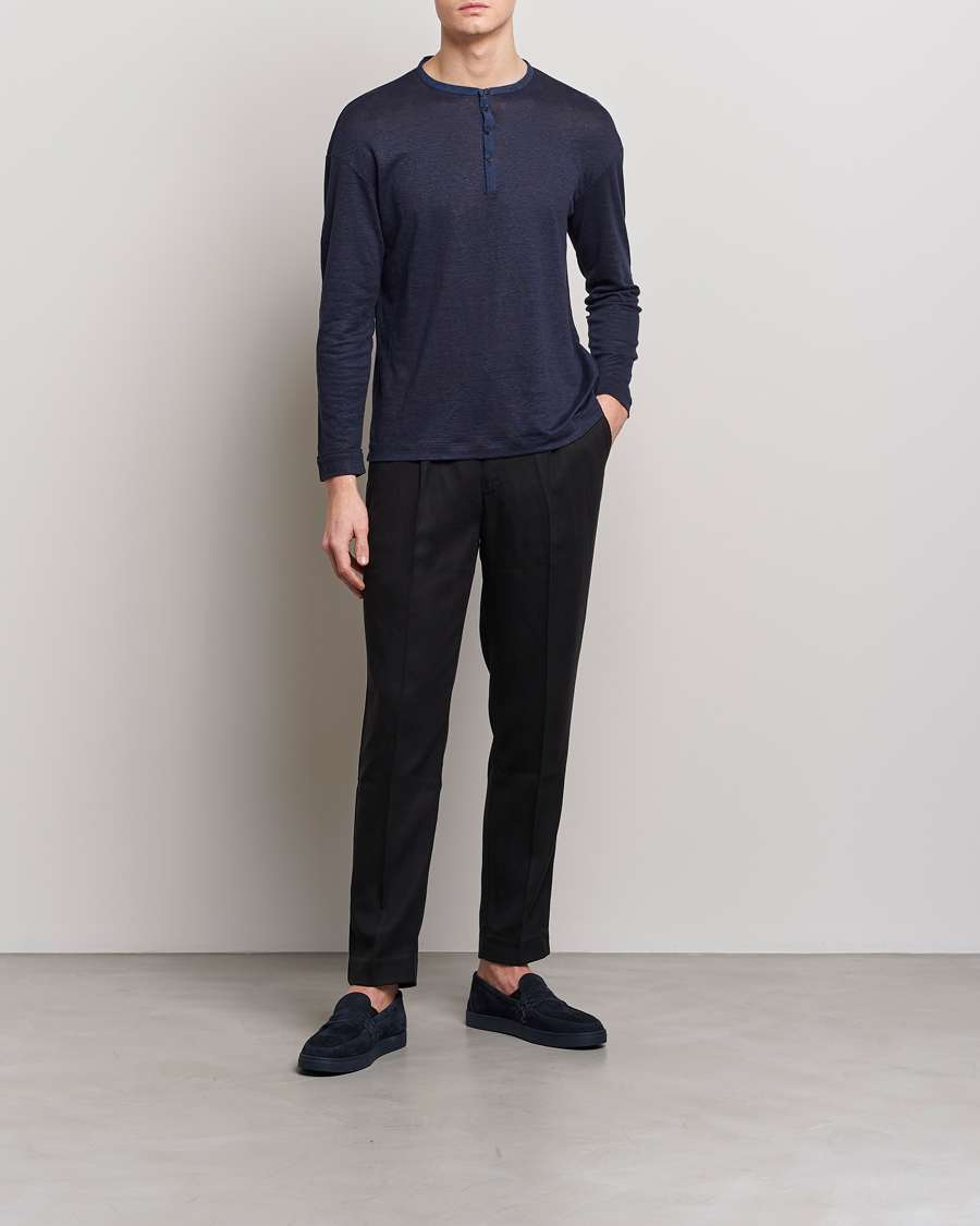 Uomini | Maglieria | Giorgio Armani | Linen Henley Navy