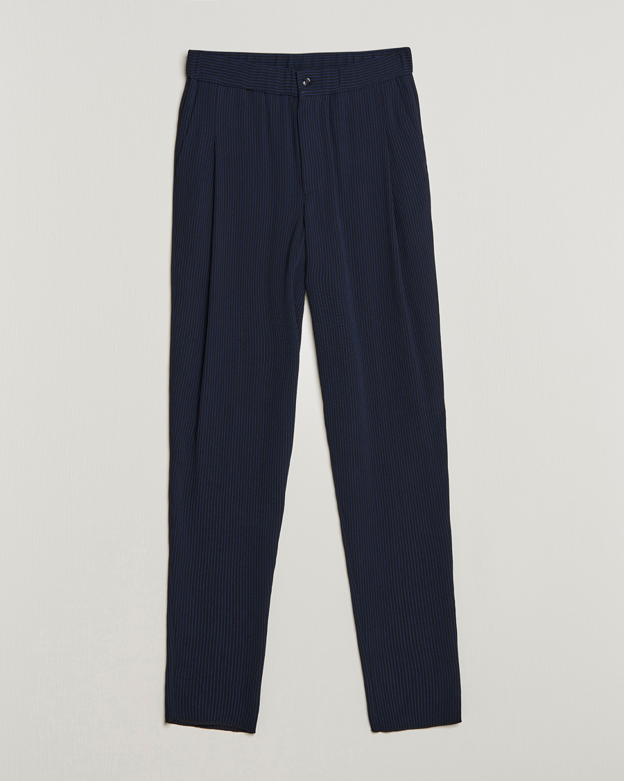 Uomini | Pantaloni | Giorgio Armani | Pleated Seersucker Pants Navy