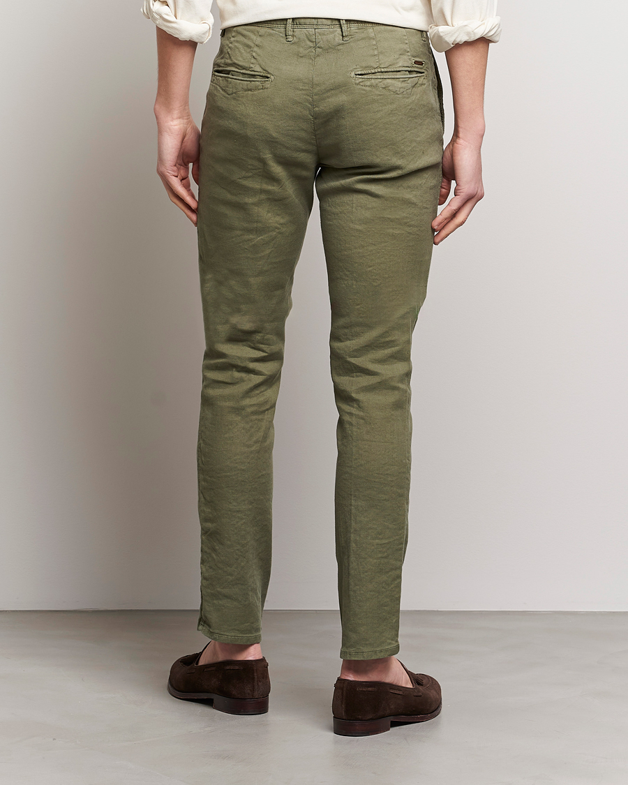 Uomini | Pantaloni | Incotex | Slim Fit Cotton/Linen Slacks Olive