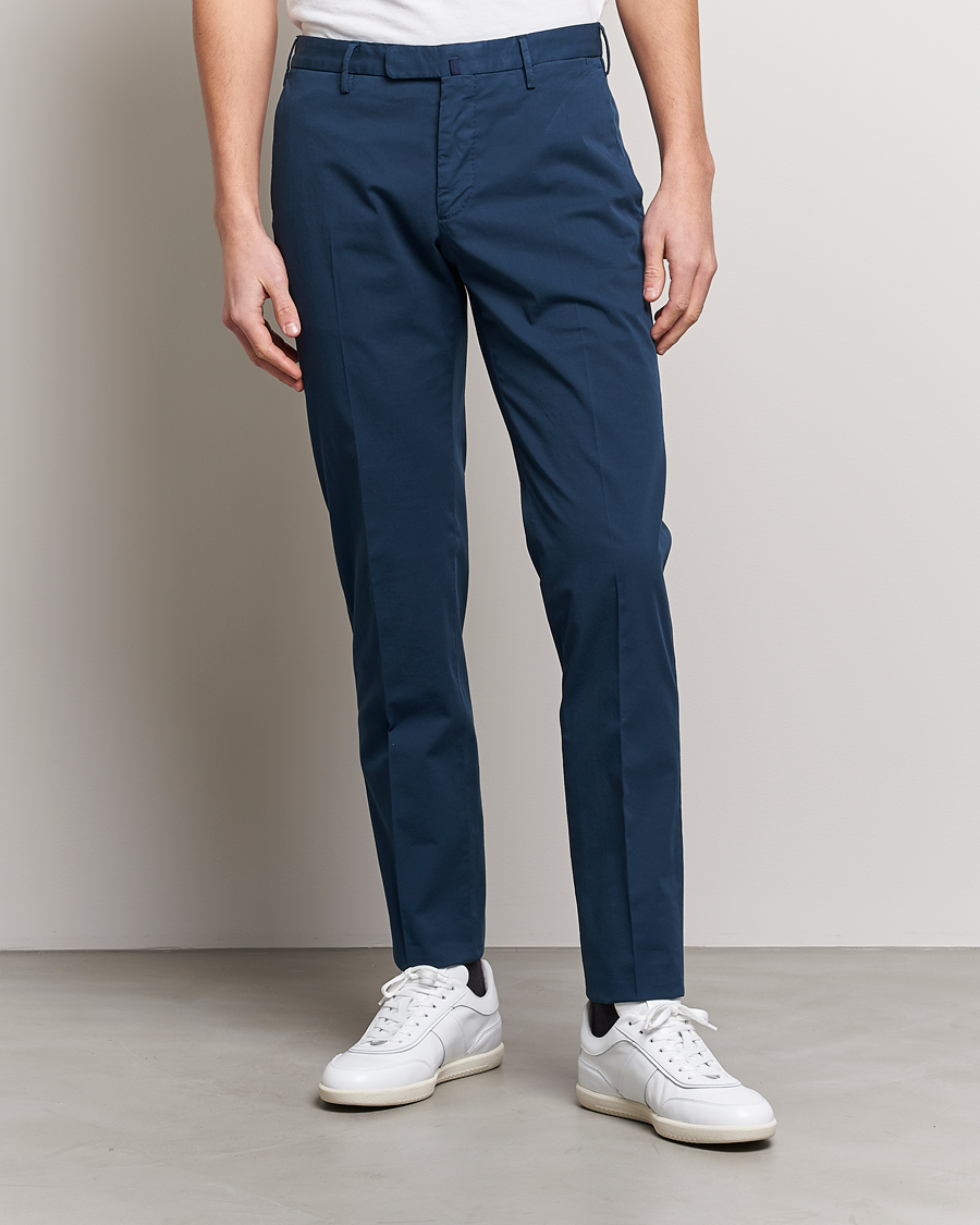 Uomini | Pantaloni | Incotex | Slim Fit Chinolino Trousers Navy