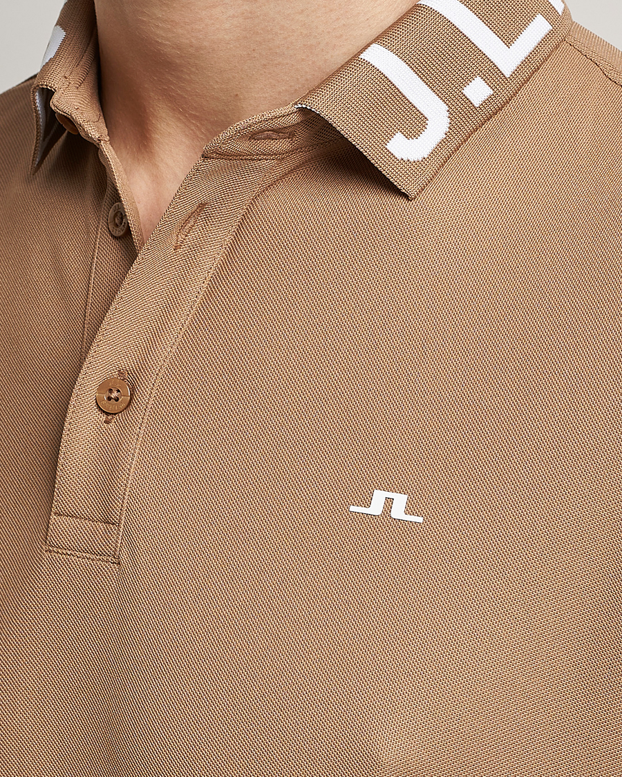 Uomini | Polo | J.Lindeberg | Gus Regular Polo Tiger Brown