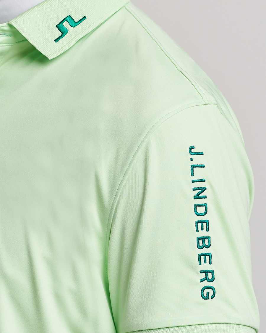 Uomini | Polo | J.Lindeberg | Tour Tech Regular Fit Polo Patina Green
