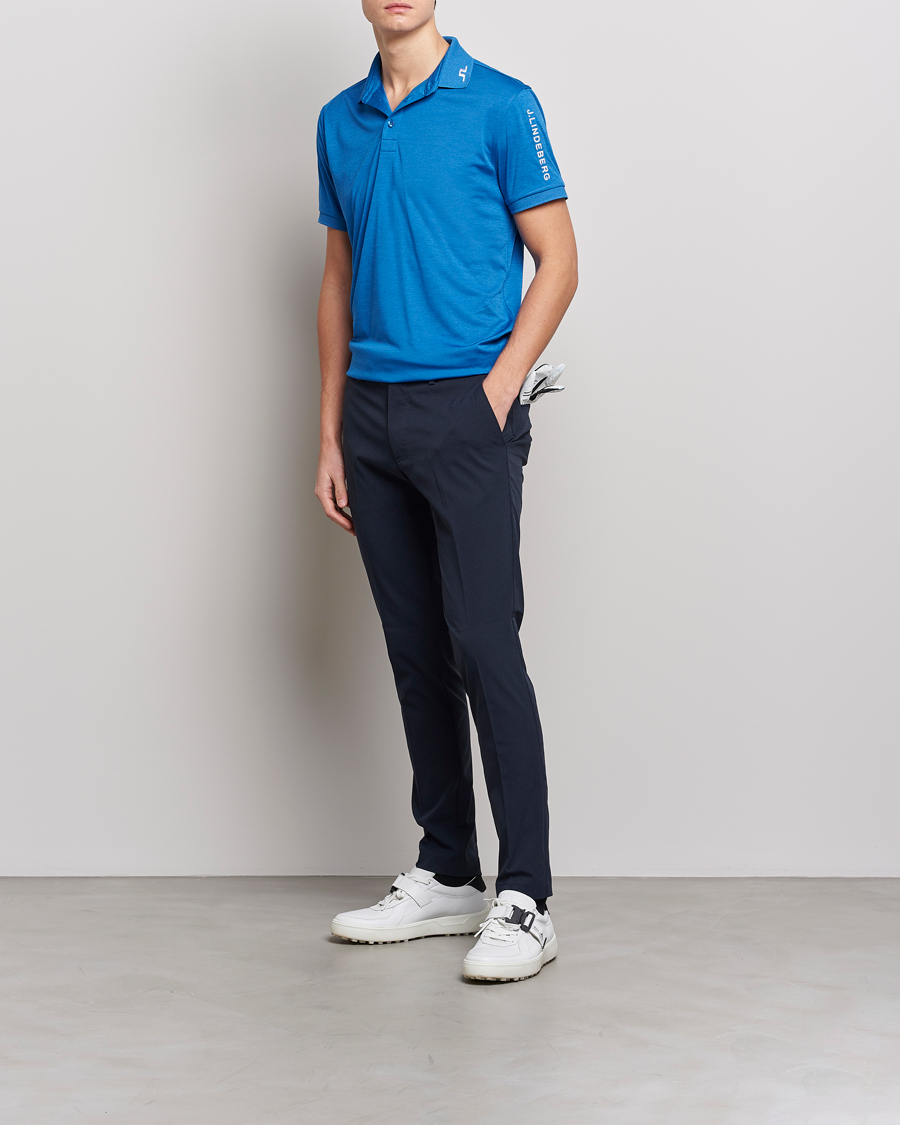 Uomini | Polo | J.Lindeberg | Tour Tech Regular Fit Polo Lapis Blue Melange