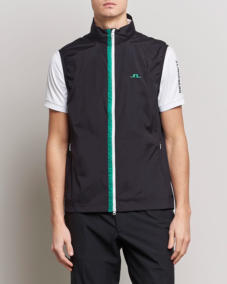 Uomini | Gilet | J.Lindeberg | Ash Light Packable Vest Rain Forest