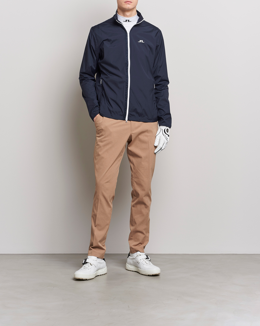 Uomini | Pantaloni | J.Lindeberg | Vent Golf Trousers Tiger Brown