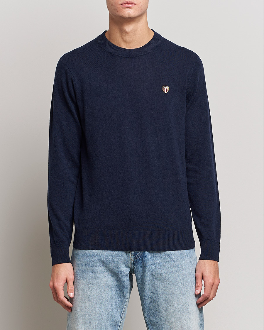Uomini | Maglieria | GANT | Banner Shield Lambswool Crew Neck Eavning Blue