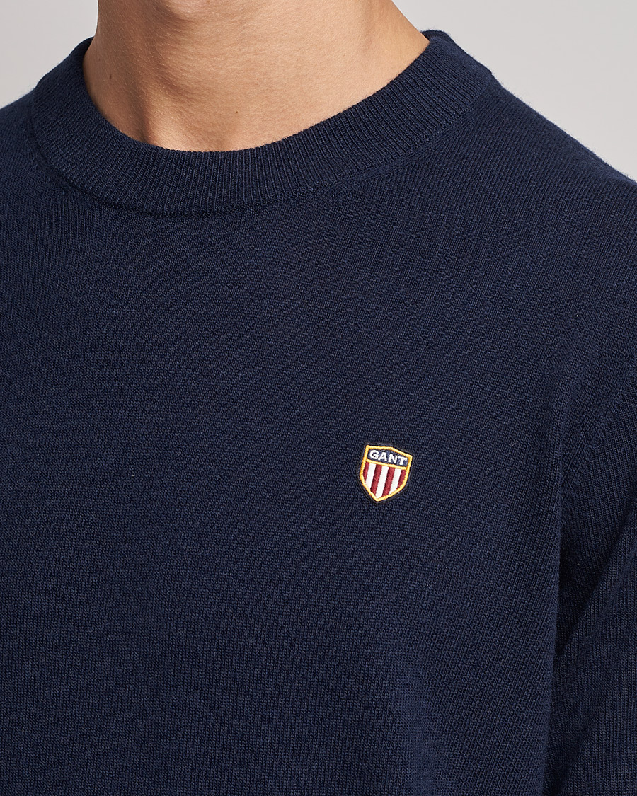 Uomini | Maglieria | GANT | Banner Shield Lambswool Crew Neck Eavning Blue