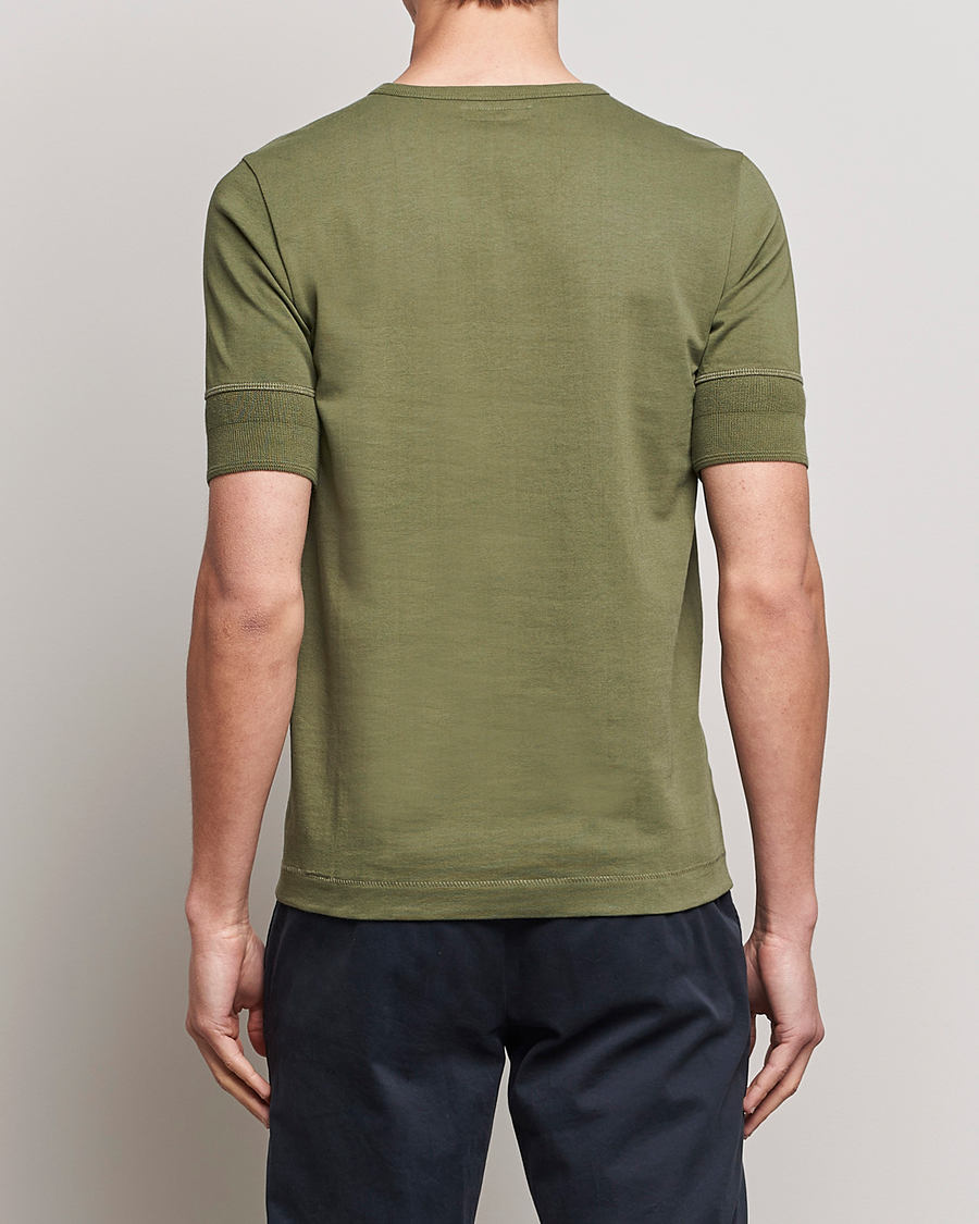 Uomini | T-shirt | Merz b. Schwanen | Short Sleeve Organic Cotton Henley Army