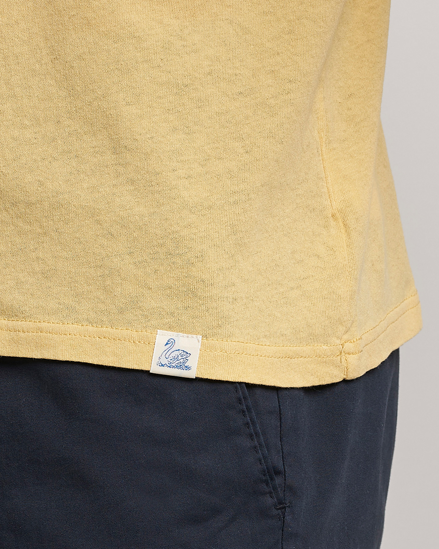 Uomini | T-shirt | Merz b. Schwanen | Organic Cotton Washed Crew Neck T-Shirt Yellow
