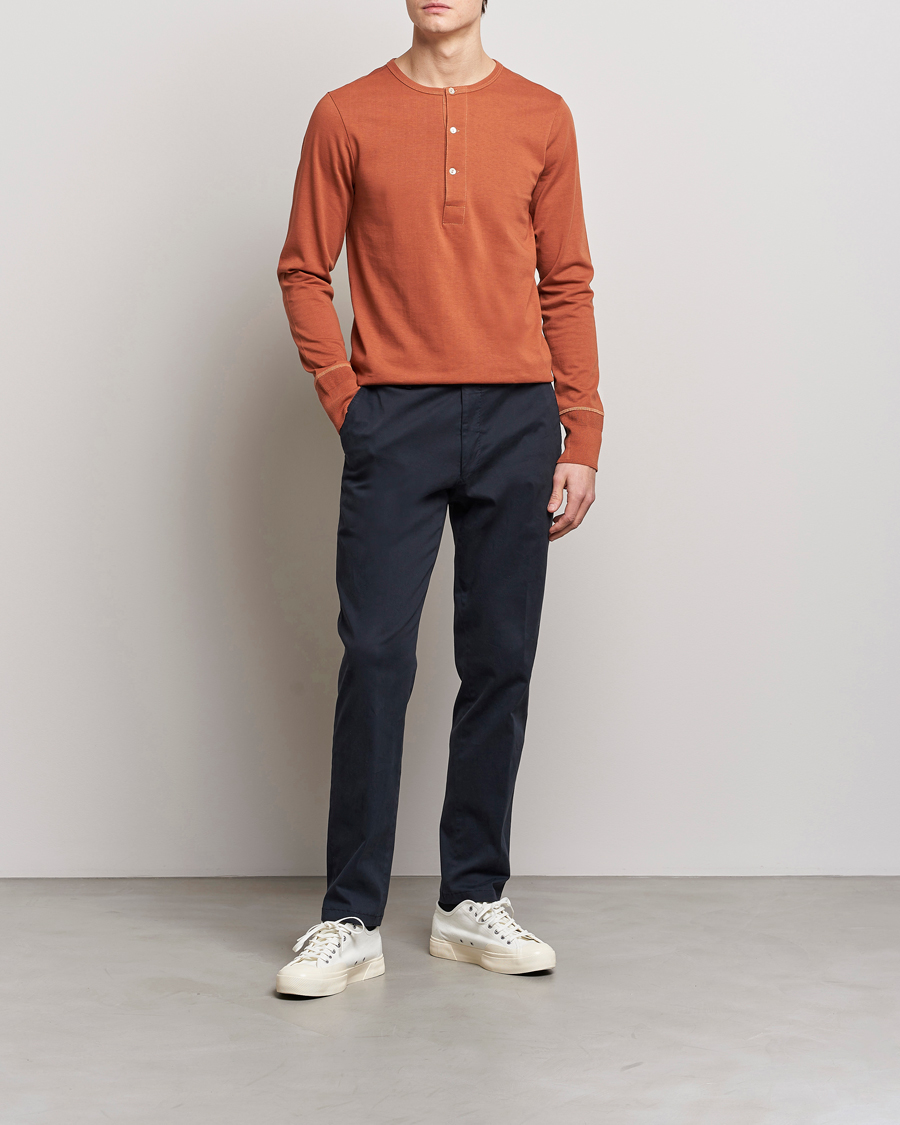 Uomini | Maglieria | Merz b. Schwanen | Classic Organic Cotton Henley Sweater Sierra Red
