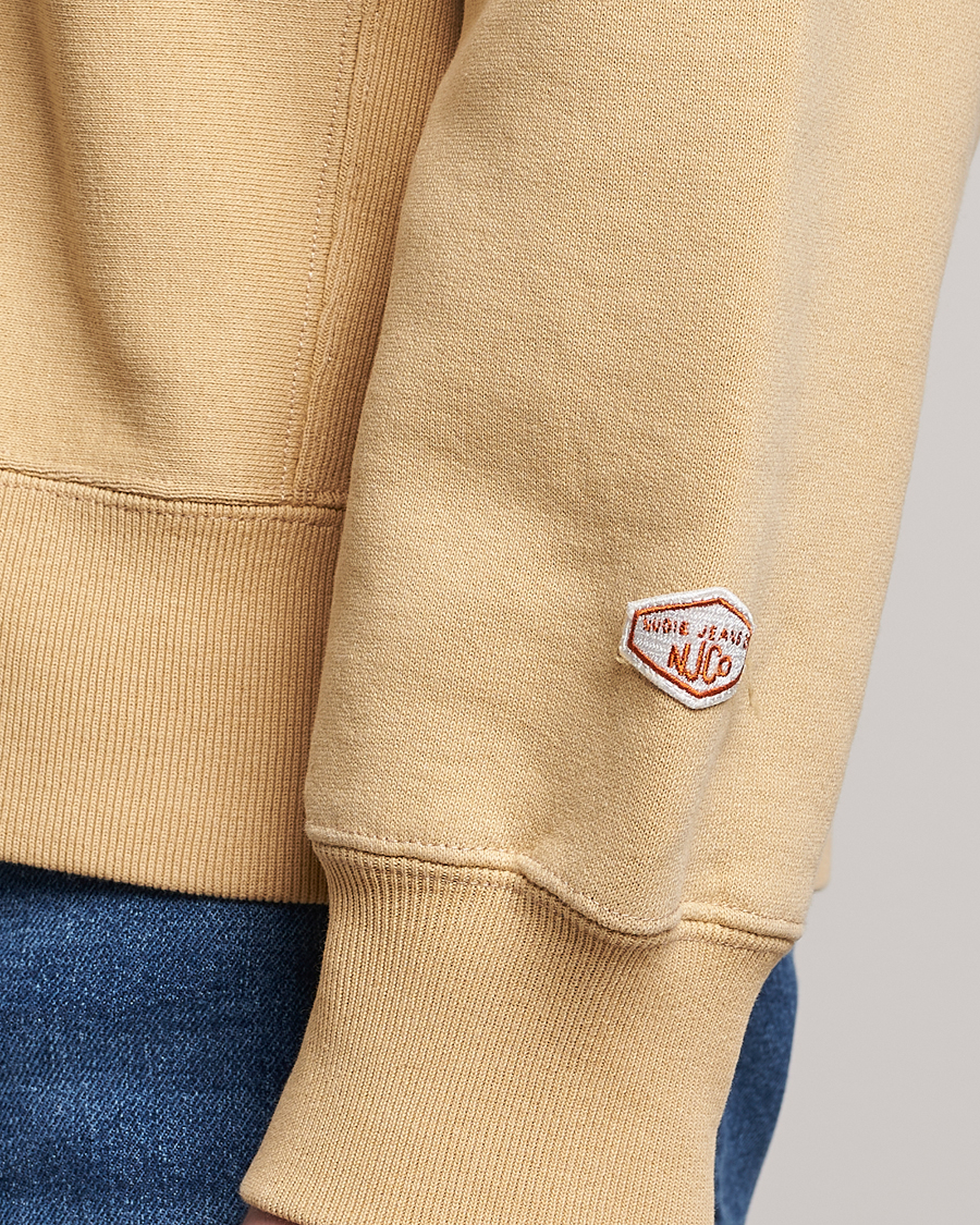 Uomini | Maglieria | Nudie Jeans | Hasse Crew Neck Sweatshirt Faded Sun