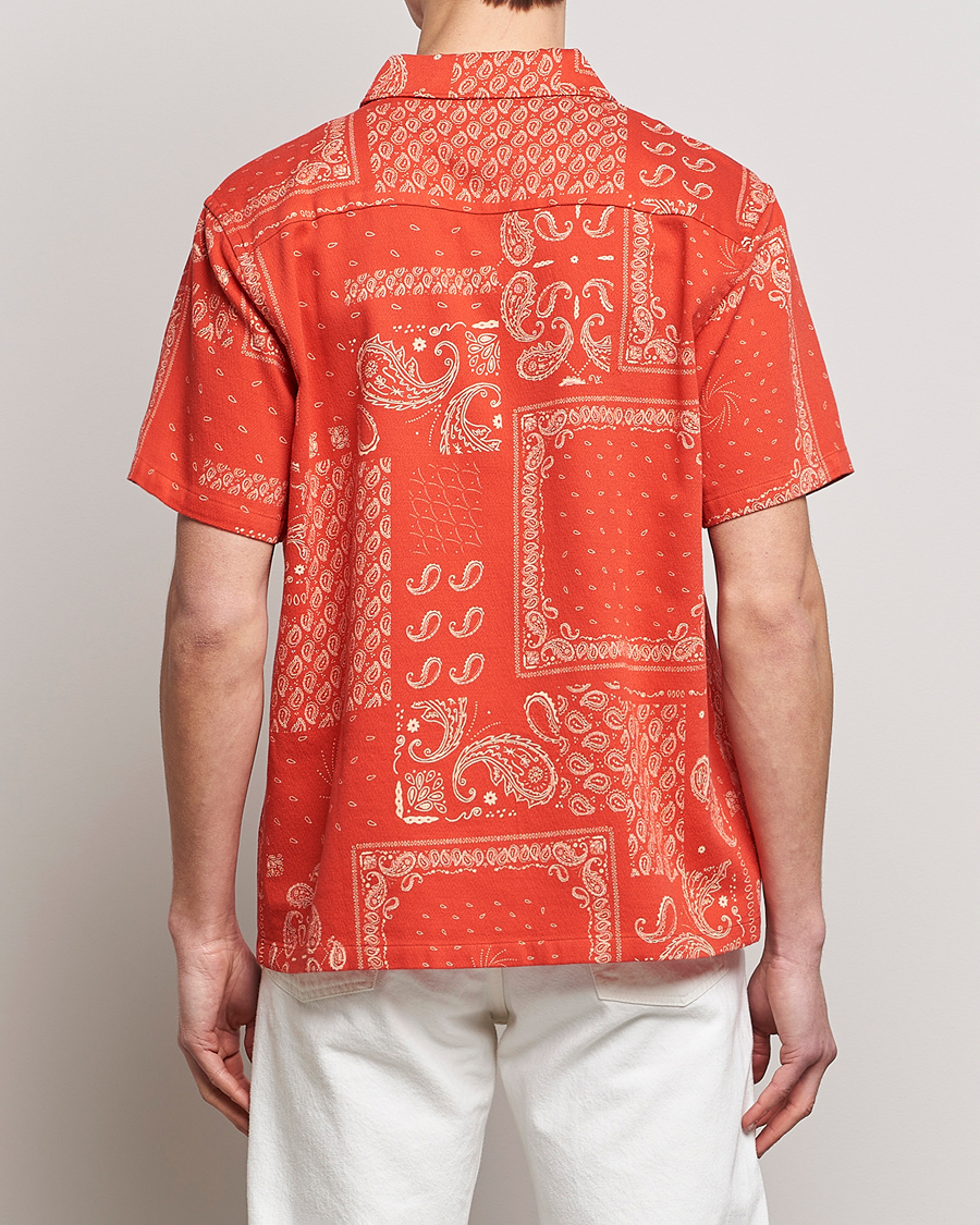 Uomini | Camicie | Nudie Jeans | Aron Printed Short Sleeve Shirt Red