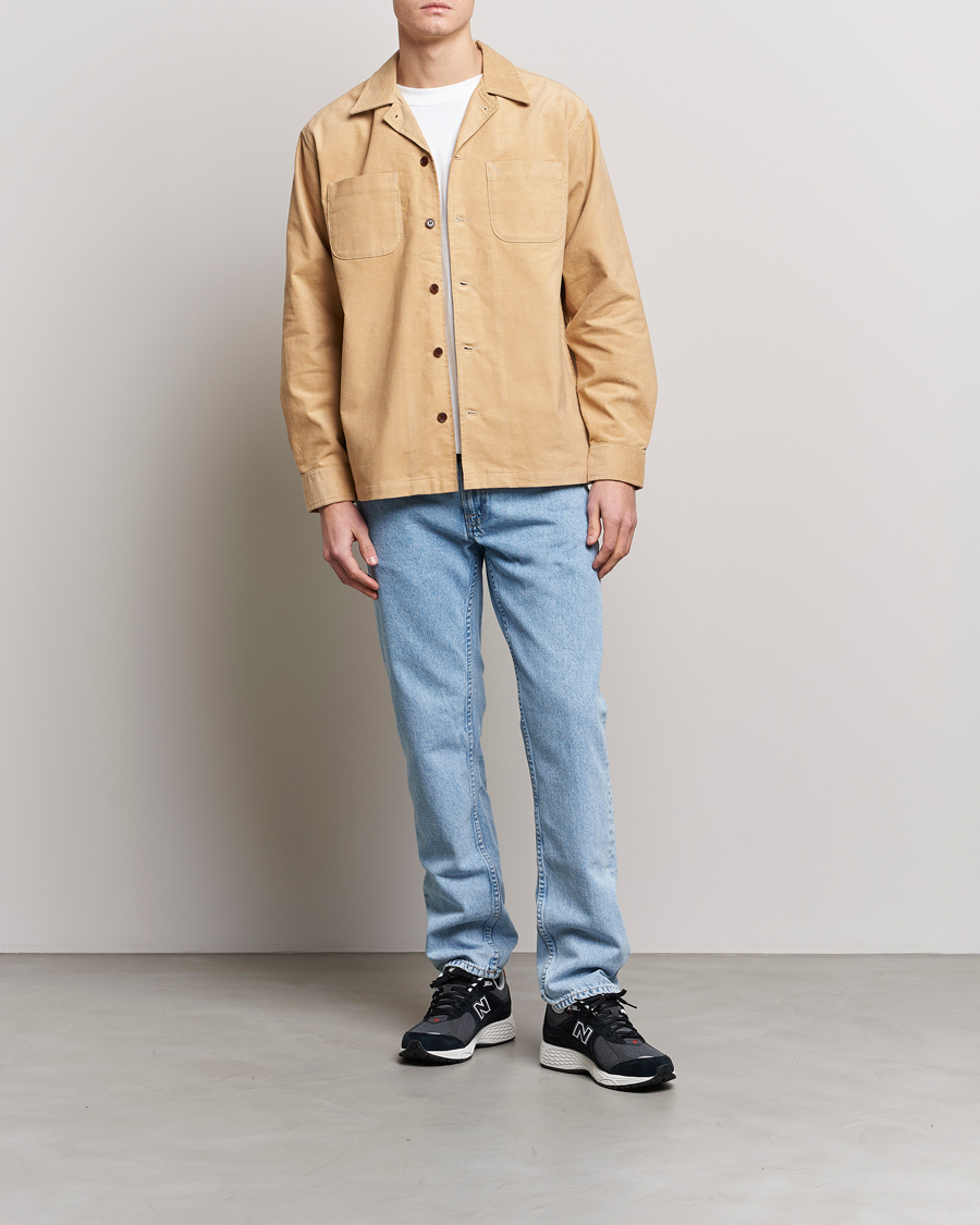 Uomini | Camicie | Nudie Jeans | Vincent Cord Overshirt Faded Sun