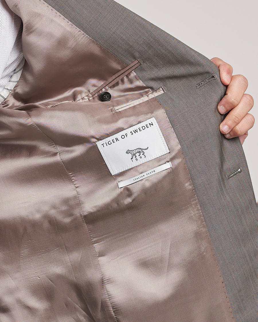 Uomini | Blazers | Tiger of Sweden | Justin Herringbone Wool Blazer Dark Sand
