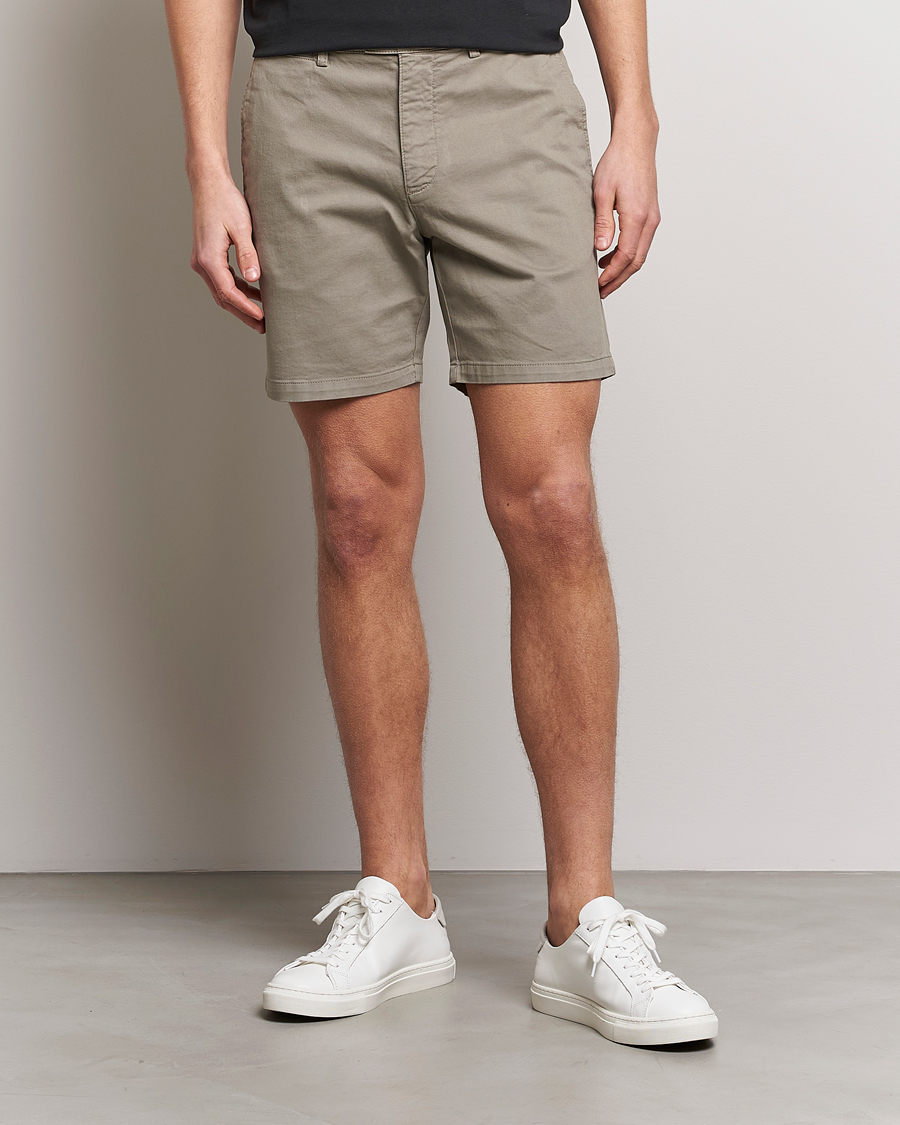 Uomini | Pantaloncini | Tiger of Sweden | Caid Cotton Shorts Dusty Green