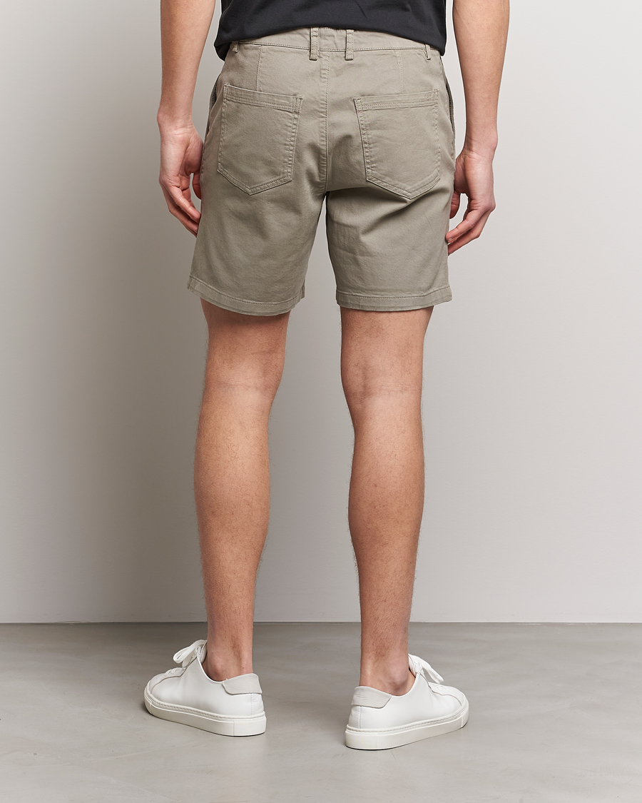 Uomini | Pantaloncini | Tiger of Sweden | Caid Cotton Shorts Dusty Green