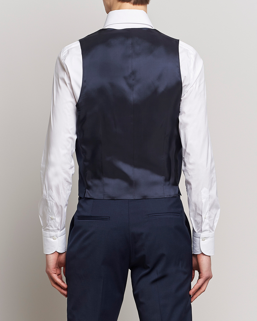 Uomini | Blazers | Tiger of Sweden | Wayde Wool Travel Waistcoat Royal Blue