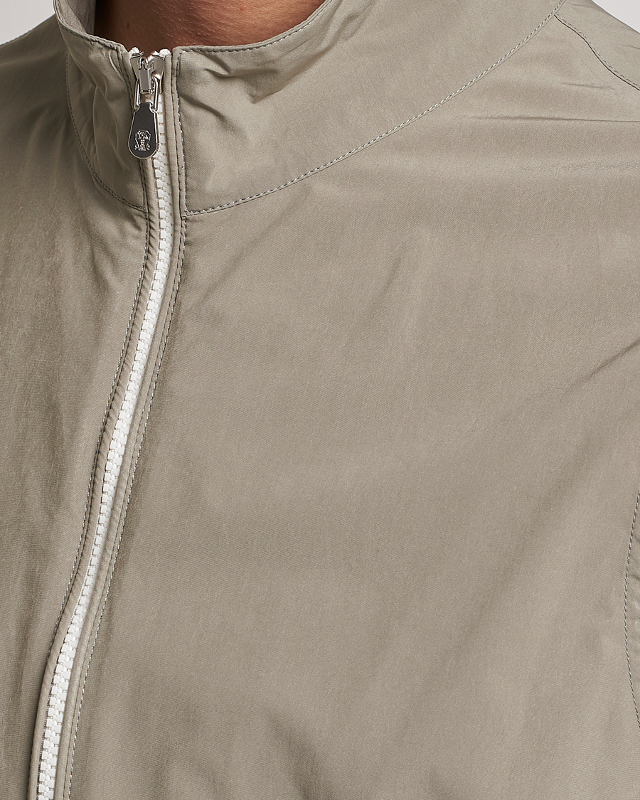 Uomini | Gilet | Brunello Cucinelli | Lightweight Nylon Gilet Olive