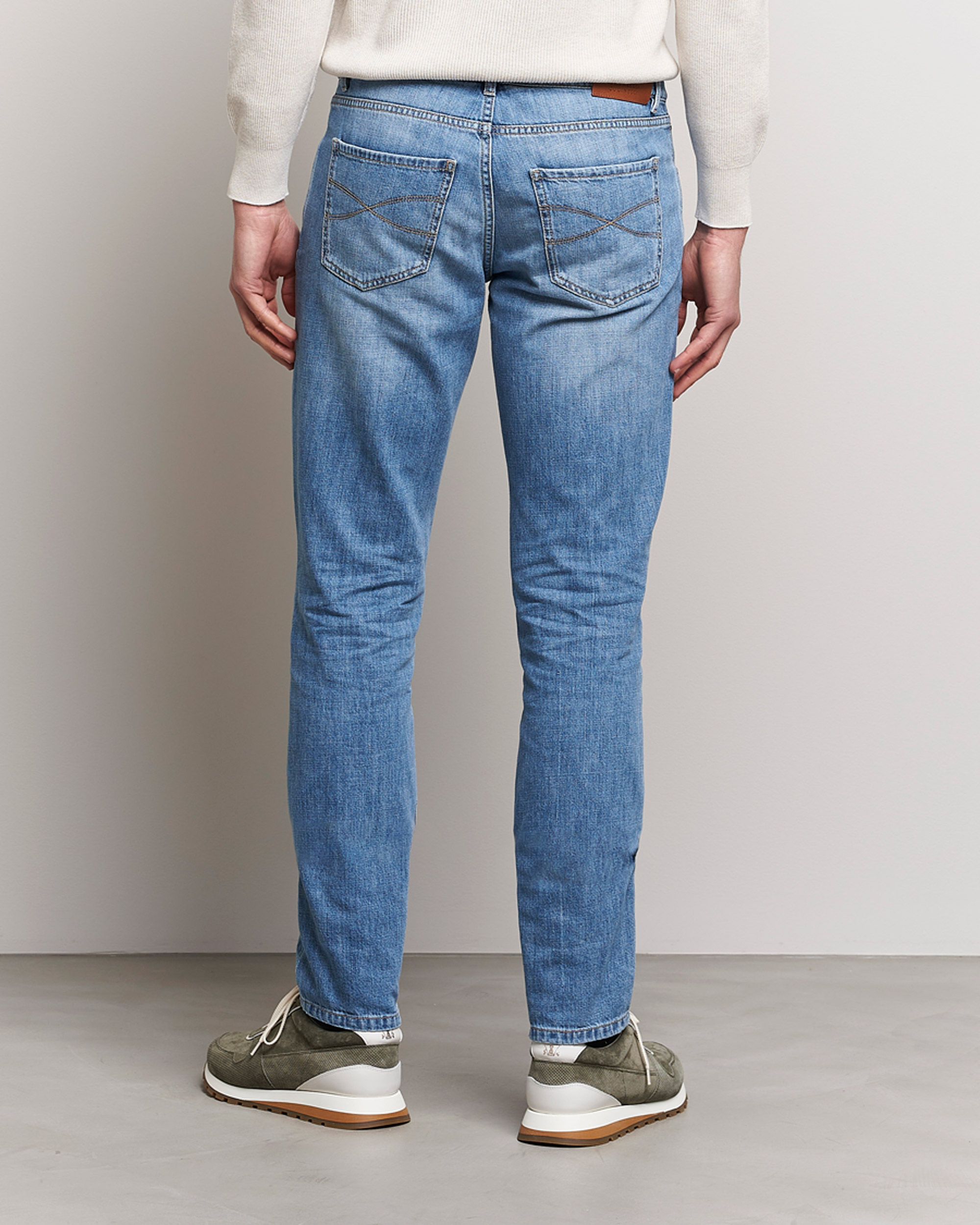 Uomini | Jeans | Brunello Cucinelli | Slim Fit Jeans Medium Wash