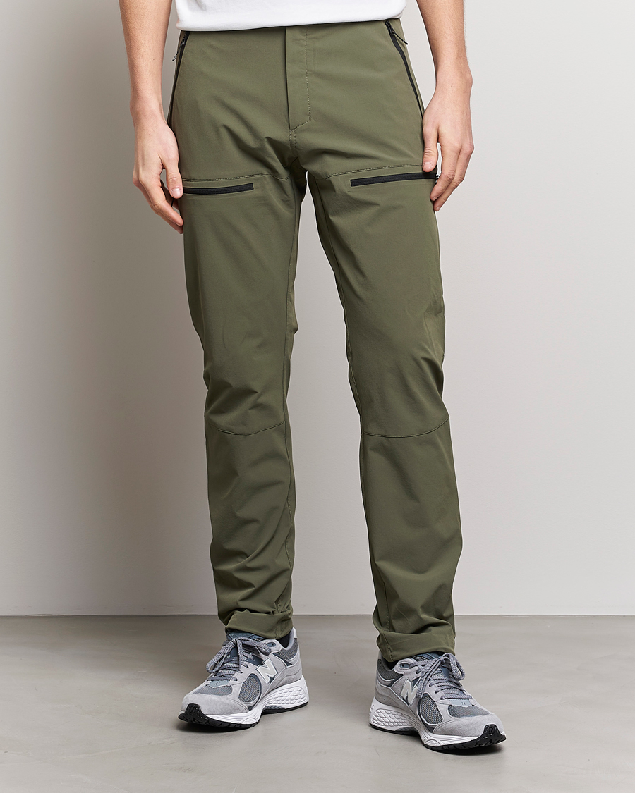 Uomini | Pantaloni | Peak Performance | Stretch Trek Pants Pine Needle