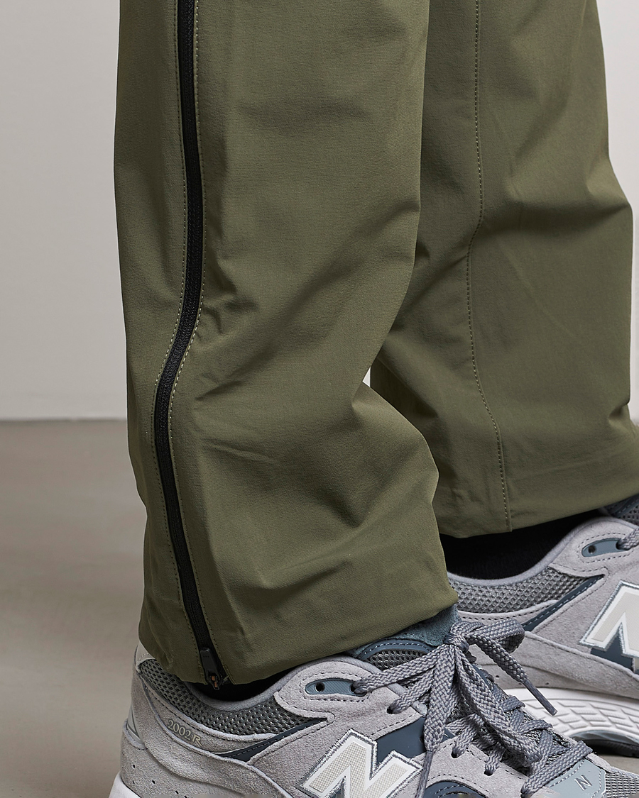 Uomini | Pantaloni | Peak Performance | Stretch Trek Pants Pine Needle